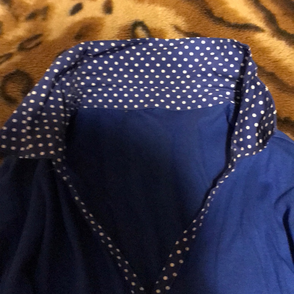 Women’s shirt